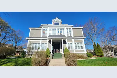212 Oak Street #Apt 7, Manistee, MI 49660 - Photo 1
