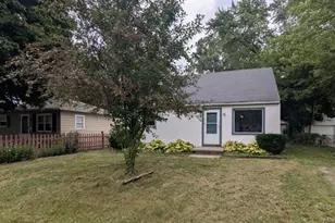 3304 Sheffer Ave, Lansing, MI 48906 - Photo 1