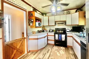 3979 W Bacon Rd, Hillsdale, MI 49242 - Photo 35