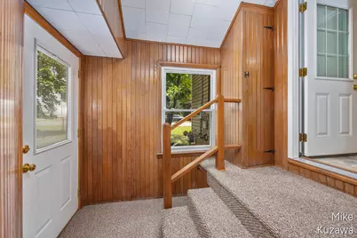 3901 Suburban Shores Drive NE, Grand Rapids, MI 49525 - Photo 21
