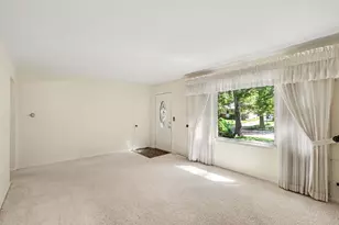 1399 Clover Crest NW, Grand Rapids, MI 49504 - Photo 9