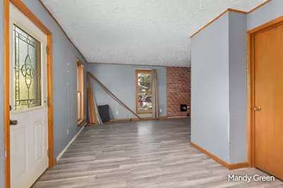 113 W Maple Street, Marion City, MI 48811 - Photo 7