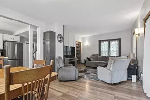 6875 Hammond Ave SE, Caledonia, MI 49316 - Photo 7