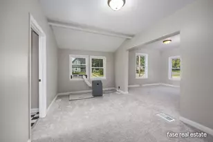 703 Pearl St, Belding, MI 48809 - Photo 7