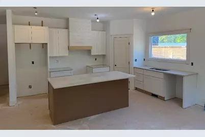 6226 English Avenue NE, Comstock Park, MI 49321 - Photo 9