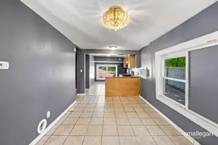 413 Breens Ct SW, Grand Rapids, MI 49503 - Photo 5