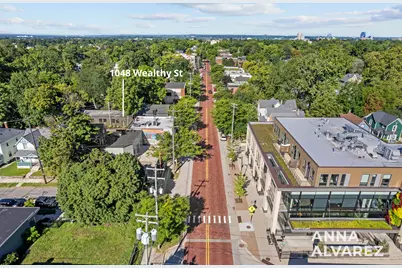 1048 Wealthy Street SE #Suite 2, Grand Rapids, MI 49506 - Photo 23