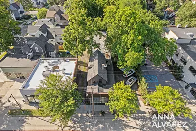 1048 Wealthy Street SE #Suite 2, Grand Rapids, MI 49506 - Photo 21