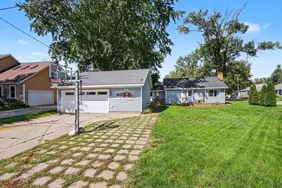 66 Lakeview Avenue, Norton Shores, MI 49444 - Photo 31