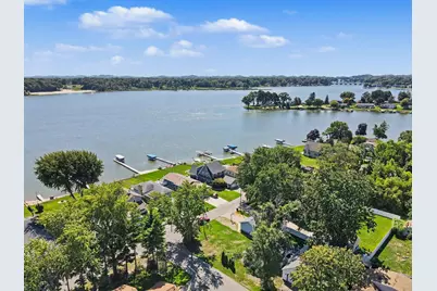 66 Lakeview Avenue, Norton Shores, MI 49444 - Photo 25