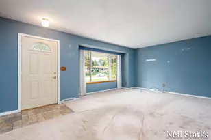 1633 Woodview St, Jenison, MI 49428 - Photo 9