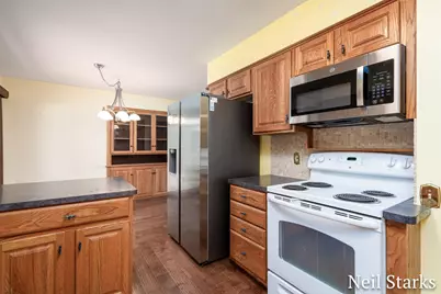 1633 Woodview Street, Jenison, MI 49428 - Photo 15