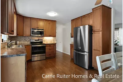 17232 W Spring Lake Road, Spring Lake, MI 49456 - Photo 11
