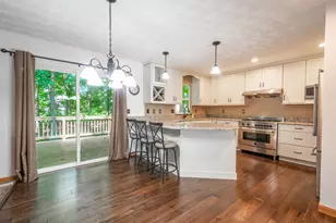 132 Kensington Ct, Battle Creek, MI 49015 - Photo 7
