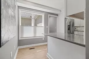 4608 Cottonwood Dr, Ann Arbor, MI 48108 - Photo 17