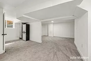 1018 Cooper Ave SE, Grand Rapids, MI 49507 - Photo 17