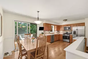 5880 Edajean Ridge Dr NE, Comstock Park, MI 49321 - Photo 11