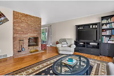 2410 Rossiter Place, Lansing, MI 48911 - Photo 11