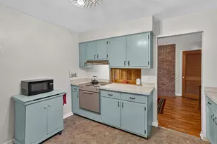 2410 Rossiter Pl, Lansing, MI 48911 - Photo 17