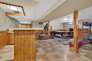 2410 Rossiter Pl, Lansing, MI 48911 - Photo 29