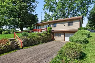 63892 Fairhope Dr, Hartford, MI 49057 - Photo 3