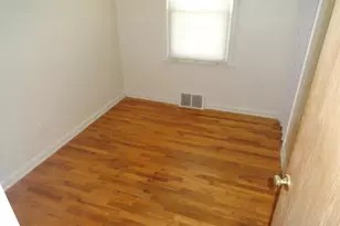 19317 Woodside St, Harper Woods, MI 48225 - Photo 5