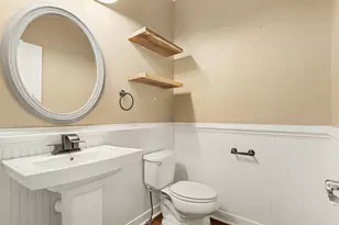 6018 Waters Ridge Ct, Kalamazoo, MI 49009 - Photo 11