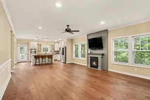 6018 Waters Ridge Ct, Kalamazoo, MI 49009 - Photo 5