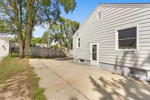 1315 Grant Ave, Grand Haven, MI 49417 - Photo 33