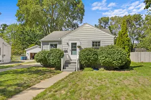 1315 Grant Ave, Grand Haven, MI 49417 - Photo 3