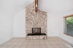 5685 E Silo Ridge Dr, Ann Arbor, MI 48108 - Photo 17
