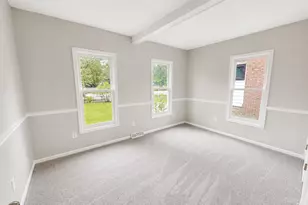 1926 Oakland Dr, Kalamazoo, MI 49008 - Photo 17