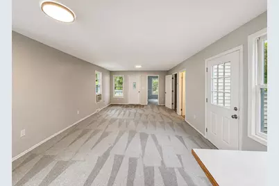 1926 Oakland Drive, Kalamazoo, MI 49008 - Photo 9