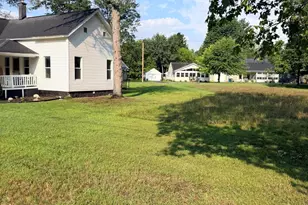 12376 Crockery Creek Dr, Ravenna, MI 49451 - Photo 3