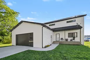 5531 Monroe Rd, Olivet, MI 49076 - Photo 3
