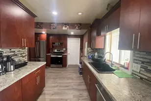 2954 Goodson St, Hamtramck, MI 48212 - Photo 29
