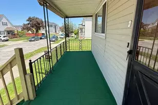 2954 Goodson St, Hamtramck, MI 48212 - Photo 3