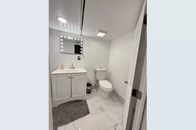 2954 Goodson Street, Hamtramck, MI 48212 - Photo 35
