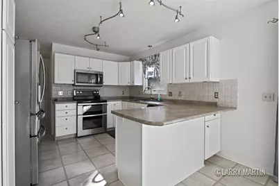 2940 Eldora Court SW, Byron Center, MI 49315 - Photo 7