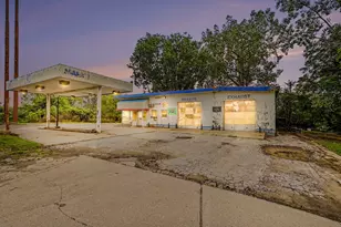 2861 M-139, Benton Harbor, MI 49022 - Photo 1
