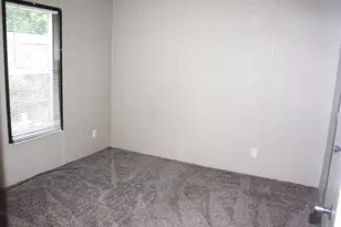 917 Marlin Ave SW, Wyoming, MI 49509 - Photo 11