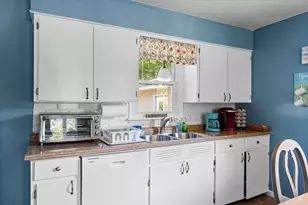 2217 W Lakewood Blvd, Holland, MI 49424 - Photo 15