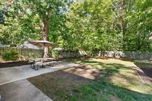 2217 W Lakewood Blvd, Holland, MI 49424 - Photo 39