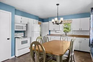 2217 W Lakewood Blvd, Holland, MI 49424 - Photo 9