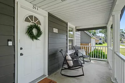311 Michigan Street, Zeeland, MI 49464 - Photo 5