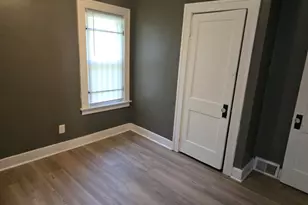 9122 Pinehurst St, Detroit, MI 48204 - Photo 7