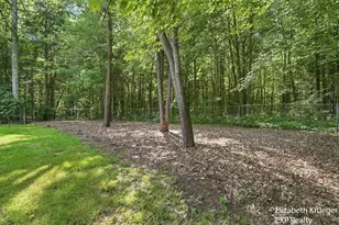 12389 112th Ave, Grand Haven, MI 49417 - Photo 9