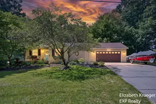 12389 112th Ave, Grand Haven, MI 49417 - Photo 1