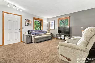 12389 112th Ave, Grand Haven, MI 49417 - Photo 15