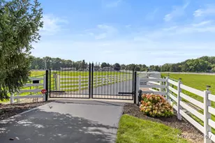 8769 E Paris Ave SE, Caledonia, MI 49316 - Photo 9